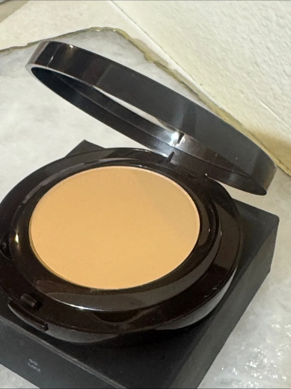 Laura Mercier Smooth Finish Foundation Powder - 2W1 - 06
